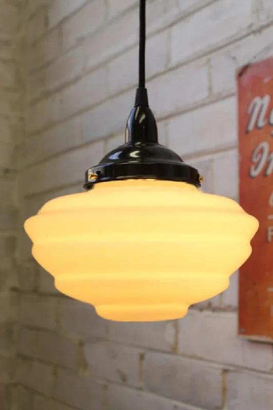 Retro Ceiling Lights Inspired by the 1950s and 1960s DesignRetro Ceiling Lights Inspired by the 1950s and 1960s DesignBistro Glass Pendant Light Retro Ceiling Lights Inspired by the 1950s and 1960s DesignRetro Ceiling Lights Inspired by the 1950s and 1960s DesignBistro Glass Pendant Light