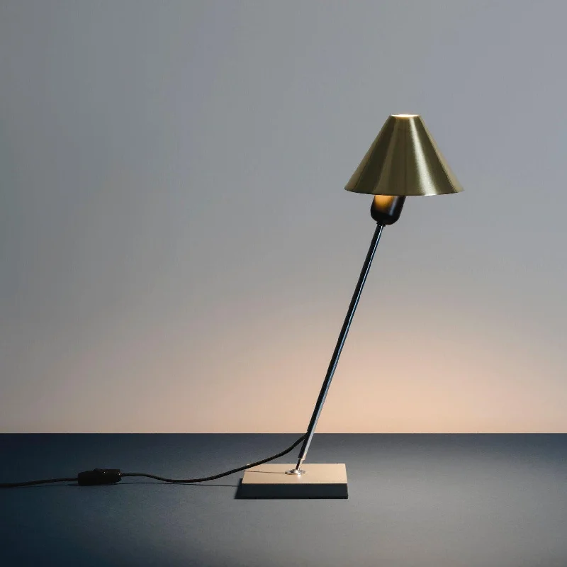 modern minimalist table lamps for contemporary living roomsmodern minimalist table lamps for contemporary living roomsSanta & Cole Gira Table Lamp modern minimalist table lamps for contemporary living roomsmodern minimalist table lamps for contemporary living roomsSanta & Cole Gira Table Lamp